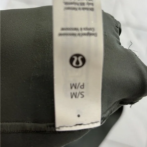 Lululemon FlexyFlex Strappy Yoga Bra - A-C cups - Palm Deco - S/M - Picture 3 of 5